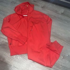 Two piece jogging set